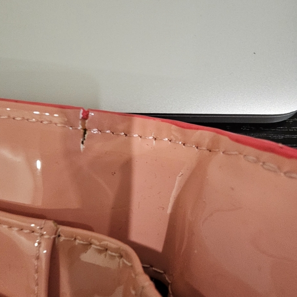 Calvin Klein bright pink wallet - Picture 5 of 8